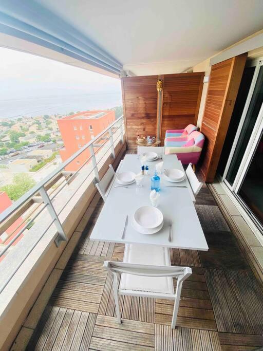 Luxueux T3 Piscine Et Vue Somptueuse Apartment Sete Exterior photo